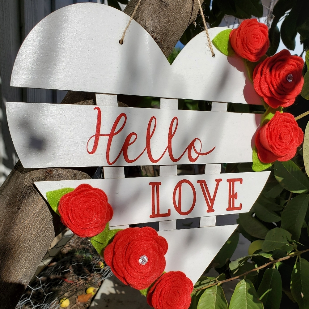 Hello Love Home/Wall Decor